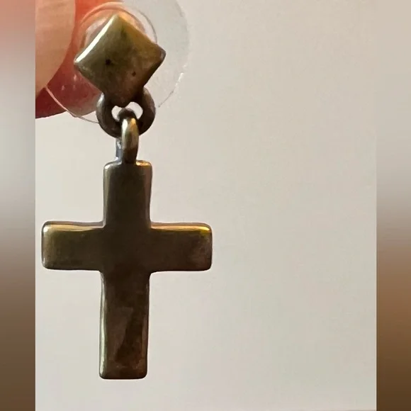 Vintage Style Fashion Cross Dangle Earrings - Picture 3 of 6